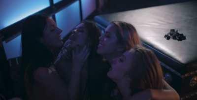 Super hot group Cumshot