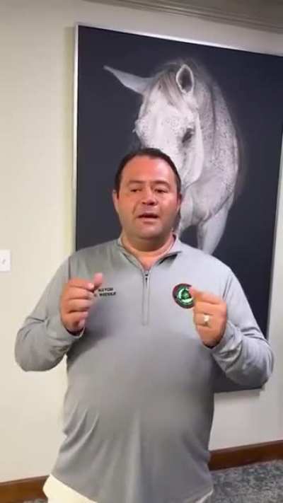 WATCH: Update from London, Kentucky Mayor Weddle on I-75 shooting. Suspect is still at large but police know the 