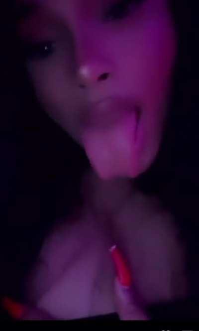 Jennaske👅 👅 👅