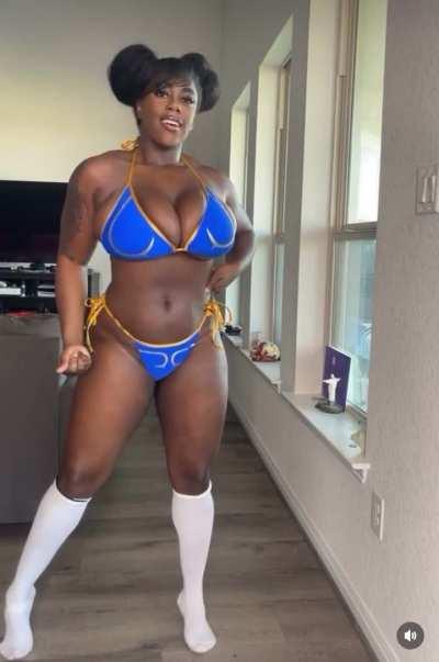 I can’t control myself with this one y’all🥋🇹🇹