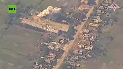 Footage of Russia's newest SPG 2S44 