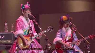 This clip of the VAs recreating the Fuwa Fuwa Time encore from S1 while barely holding it together is a great antidepressant