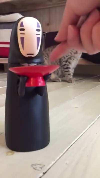 This No Face coin bank