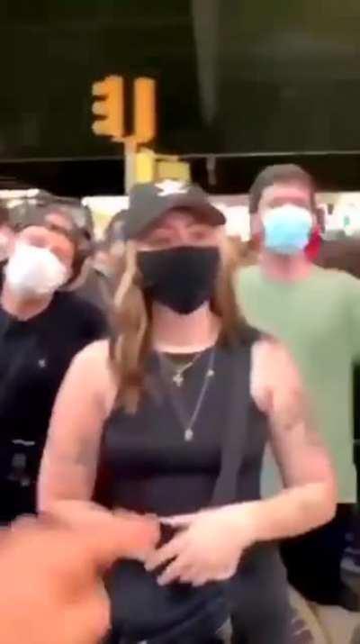 Russian man critiques protesters in NYC