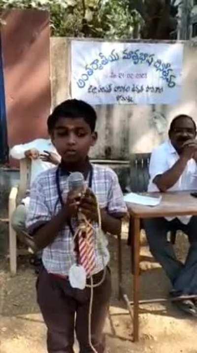 School lo speech ivvamannaru nene prepare avvale kani edho ala manage chesa