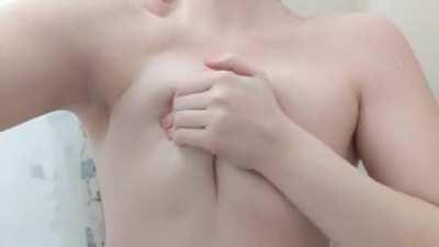 Dropping from a handbra! They're little but they sure do bounce 😋