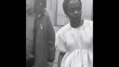 [POEM] Ms.Lauryn Hill compliments a poet hungry to change history.