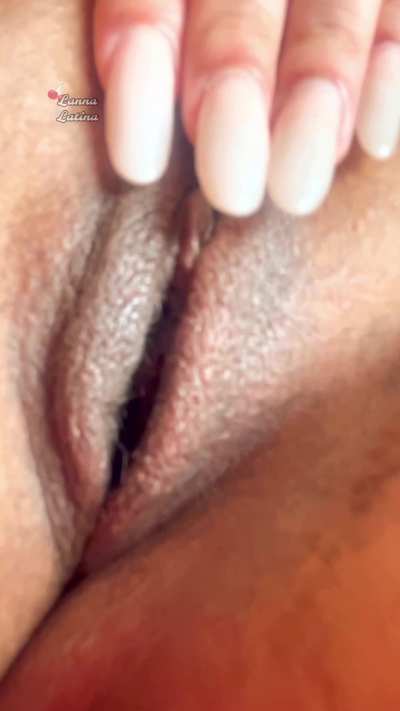 Who’s craving a juicy fat Brazilian pussy tonight?