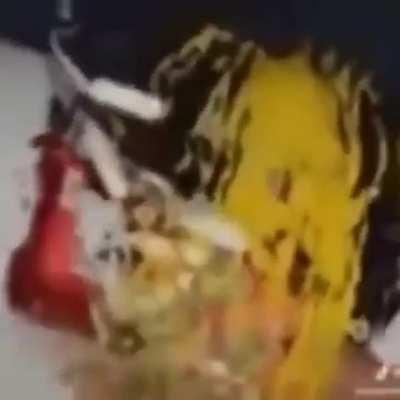 Vai um cachorro quente