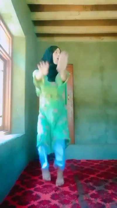 Thailand 🇹🇭 in shambles😍, 🍁 Kashmir🍁 has risen as the true Femboiland in the Crown of Endia🇳🇪🇳🇪