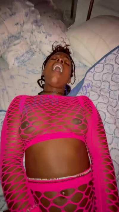 i can barely handle his BWC omg