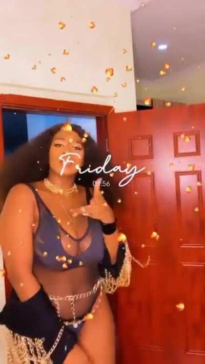 Enjoy 15 sec of her beauty 👌❤️💦