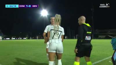 The moment the hottest female player in the world enters the field with her new club.