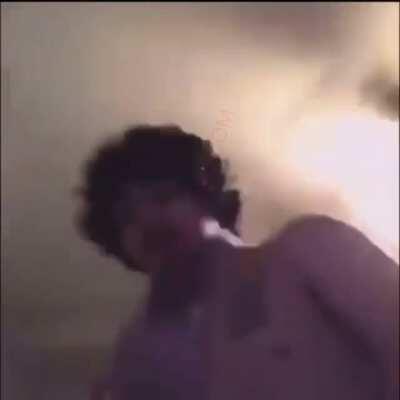 WCGW Showing off with loaded guns?? (X-post)