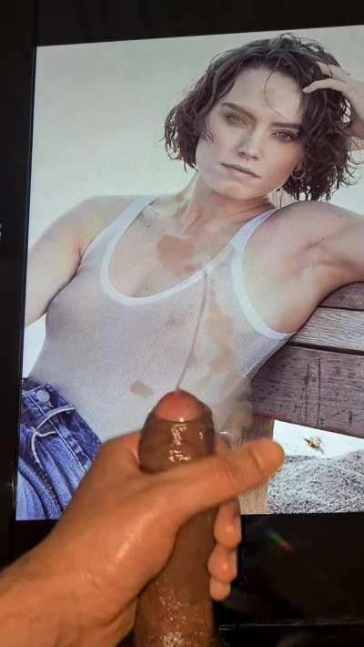 my bud jerkin his huge hard cock 2 daisy Ridley - and huge cum tribute - If u want 2 b fed celebs and porn and show off jerkin over them on a second screen - public or private sessions - add hertsgirls on k1k - second screen required