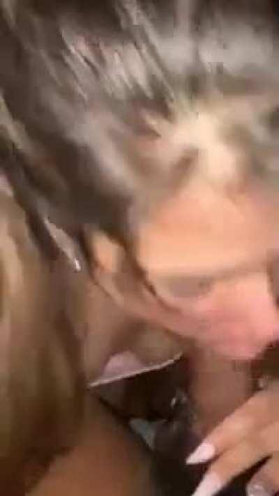 Add her on Snapchat @thattbitch0501