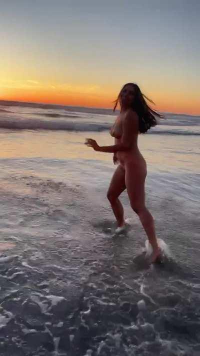 I need someone brave enough to get naked with me [gif]