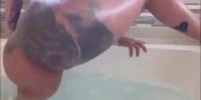 Splash splash big ol’ ass