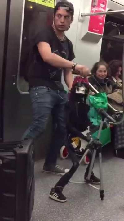 Welcome to the Jungle puppet show on the train.