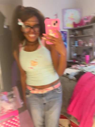 i wear my love for superiors across my face