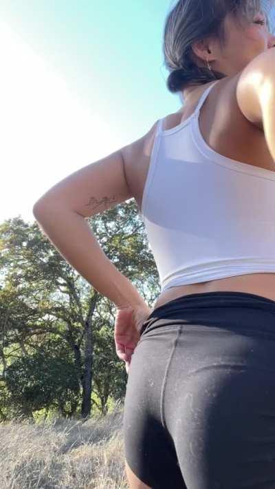 Asian girl with a juicy ass