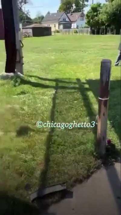 Chicago Car Crash Dude Bailed and left his Phone and Guns! Good Thing the Good Samaritans Swiped them!