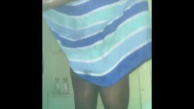 Help me dry off baby