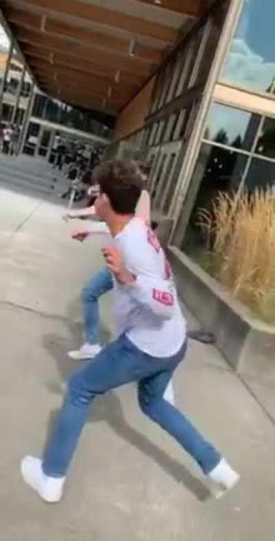 idk context 10th grade fight