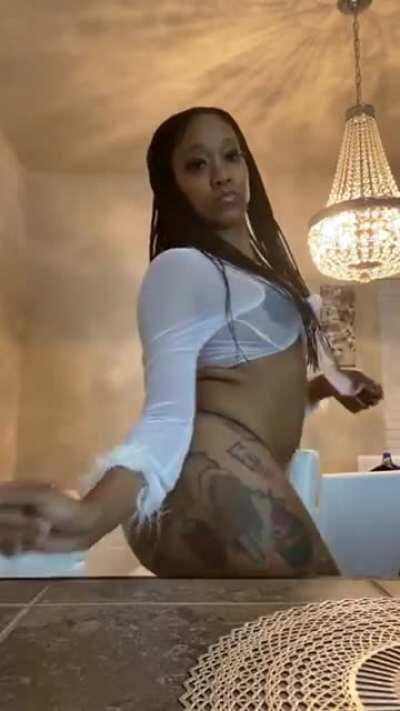 Her & Her Bestfriend (II.)