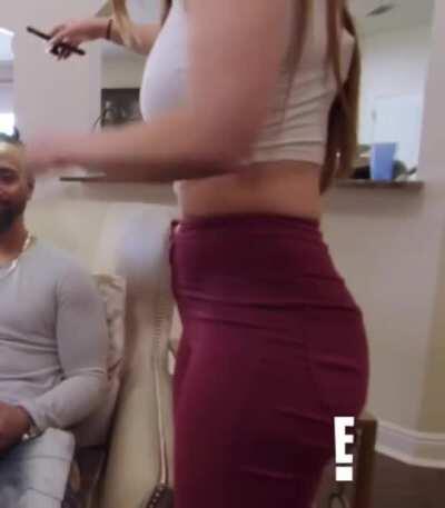 Peyton Royce Total Divas Bonus Clip