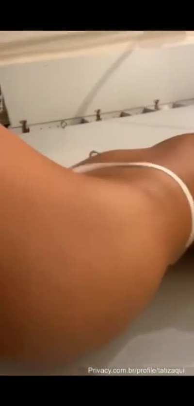 Tati zaqui dinada👍🏼