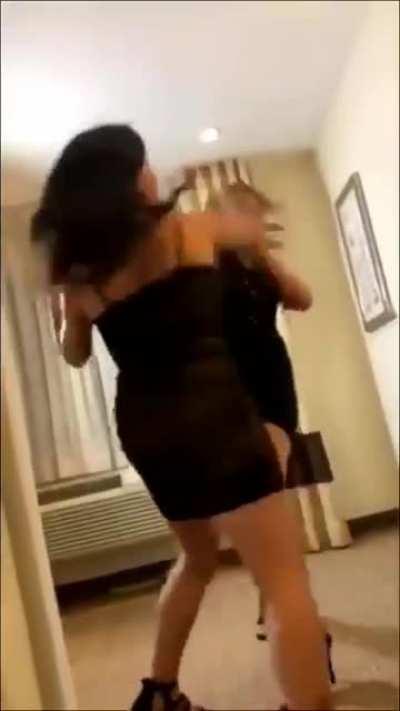 She Got Hands - Ended the fight quickly