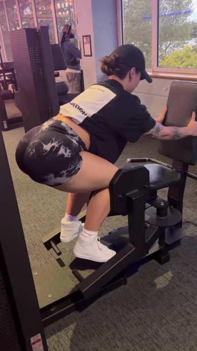 Favourite new exercise for glutes!