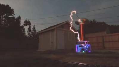 A high power dual resonant solid state tesla coil 40kVA+