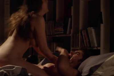 Lyssa Roberts in Girls' Guide to Depravity