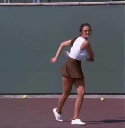 Lynda Carter (prev Wonder Woman!)