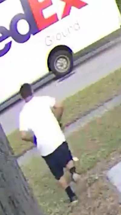 FedEx delivery driver acting weird when delivering a package