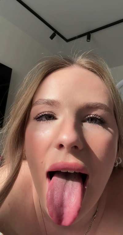 What would you put on my tongue first