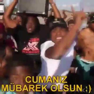 CUMANIZ MÜBAREK OLSUN :)