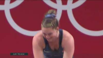 [Highlight] Mattie Rogers gets a failed attempt after video replay and initially thinking she had got it.