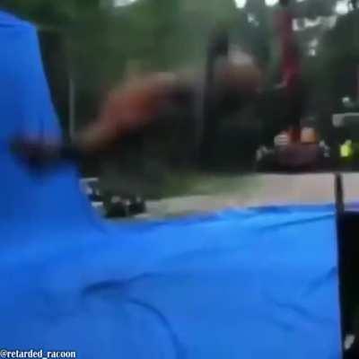 Ey y’all come look at this