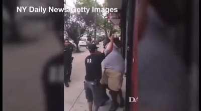 SerpentZA, a white man, goes a majority white country, doesn’t detect any racism, and thus declares that there is no racism there. 😐 Oooookay, buddy.