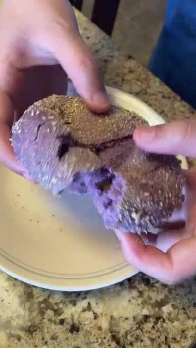 Homemade ube keso pandesal (wait for it...) 🤤