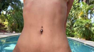 Venus Vera/Paintjunkbunny sucks and fucks