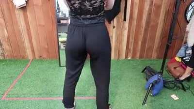 Damn, Jess got the best ass shit (Long version)