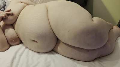 I could get outta bed... or you could join me instead!