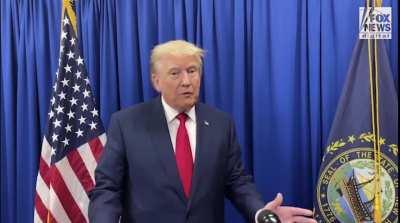 Uh, papers...just papers...uh, ya know...my papers... business papers...