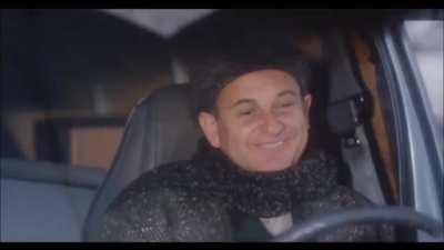 The 'Wet Bandits' -- Marv and Harry -- sang a robber-themed Christmas Carol that never made it into the movie.