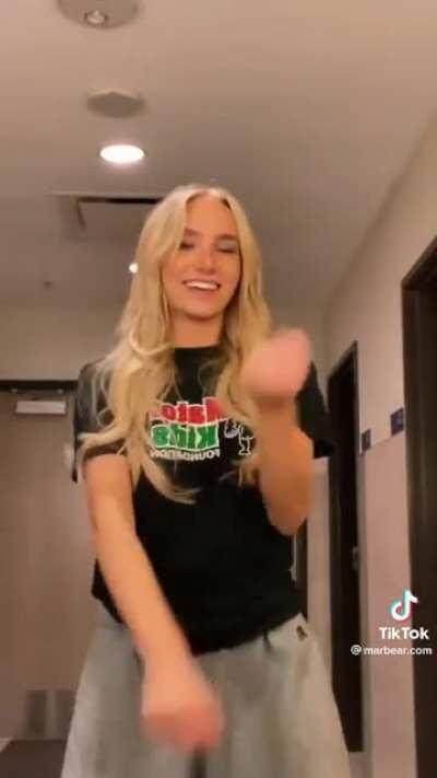 marycanterburyNSFW - Video #4280