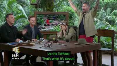 Tony Bellew gets the result of the Everton vs Chelsea game